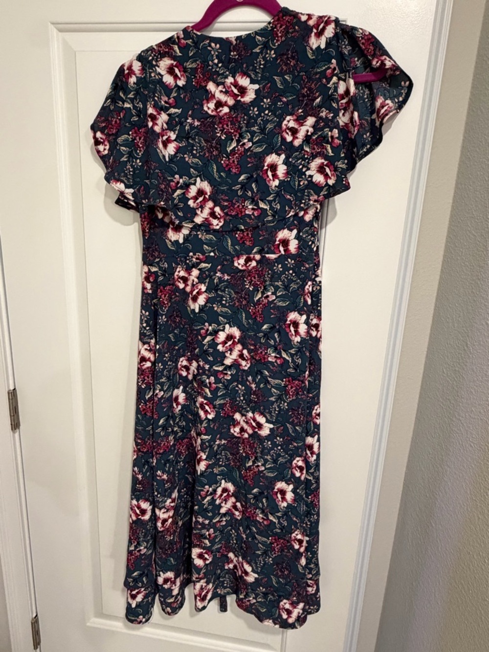 Spirit of Grace Floral women’s wrap tie dress with Ruffled Sleeves XS - Picture 6 of 10